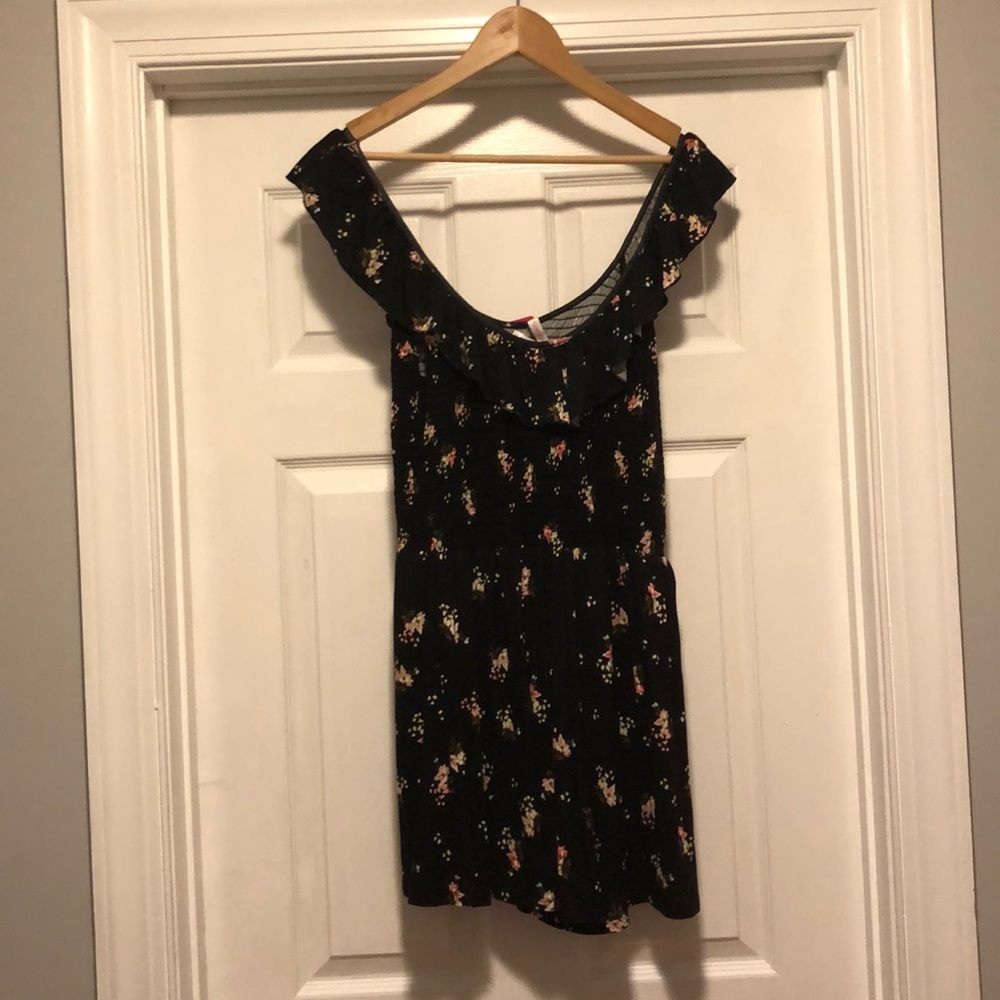 NWT Black flower xhilaration romper